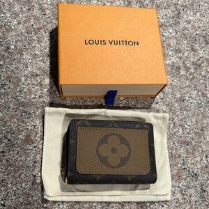 ‼️ SOLD‼️ Louis Vuitton Lou Wallet
